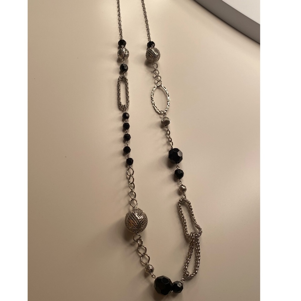 Fantasy Necklace - Picture 2 of 3